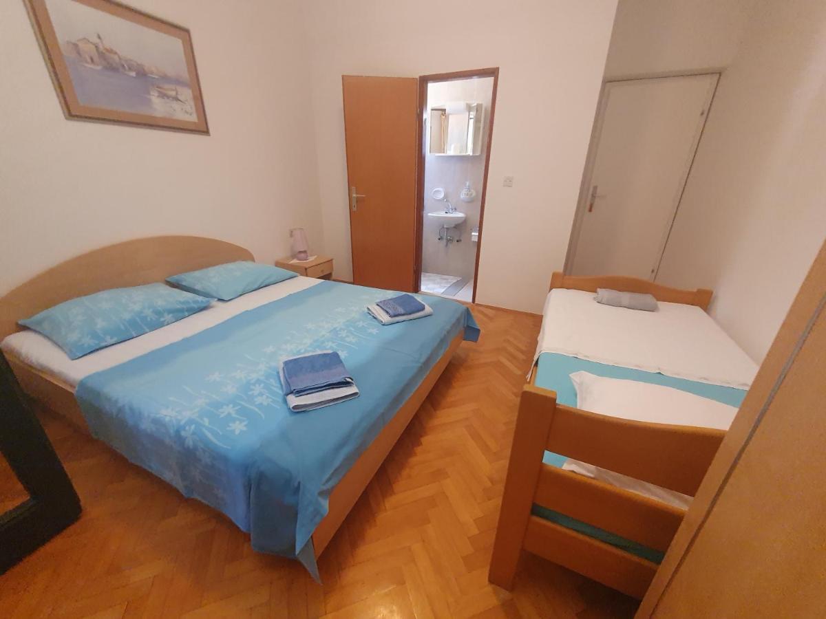 Apartments Karlo Omis Ngoại thất bức ảnh