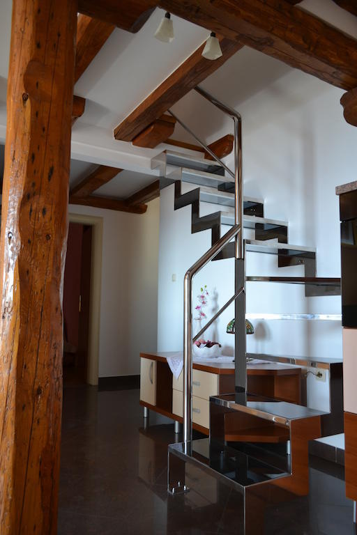 Apartments Karlo Omis Ngoại thất bức ảnh